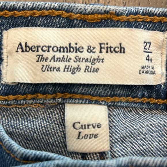Abercrombie & Fitch  Ankle Straight Ultra HighRise jeans curve love raw hem 4 R - Picture 3 of 5